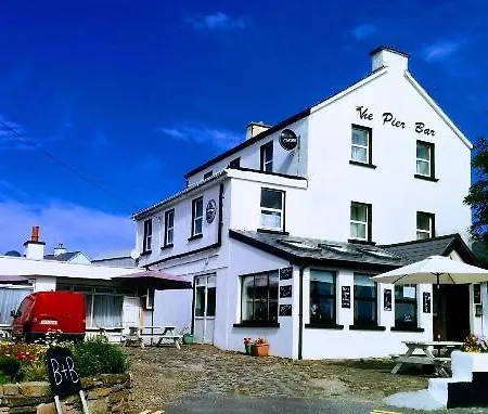 The Pier Bar , Bed & Breakfast